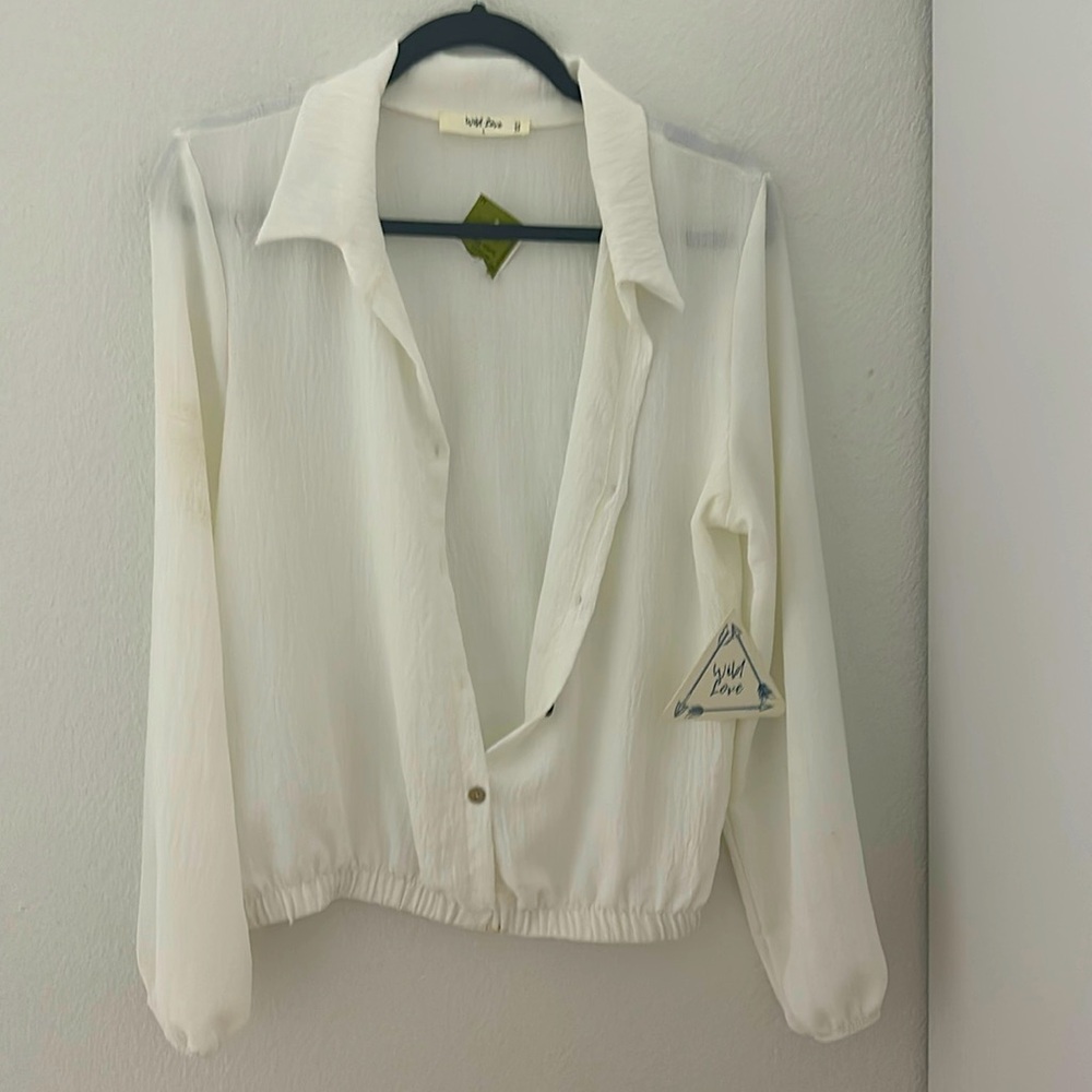 See breezy very light material in good condition #AndNeverWorn